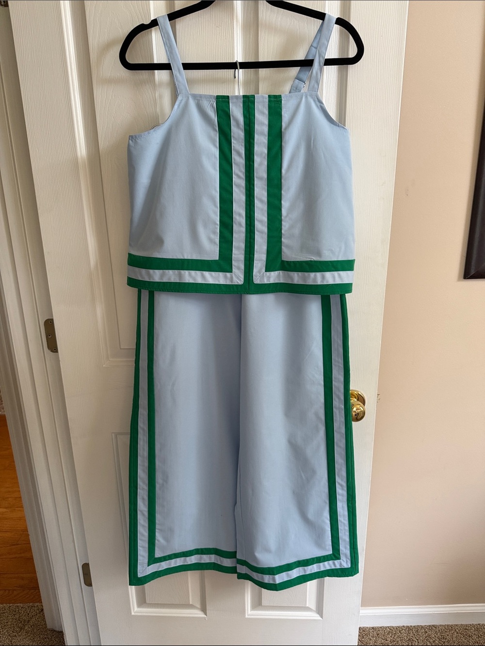 🌸 Women’s Light Blue Two-Piece Set with Green Trim